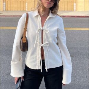 Djerf Avenue Cream OccasionTop